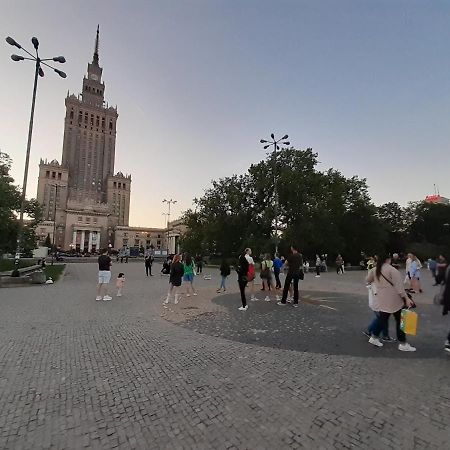 Centrum Zlote Tarasy Metro Rondo Onz Balkon Appartement Warschau Buitenkant foto