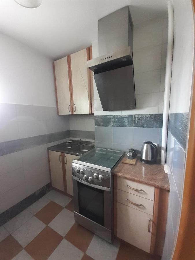 Centrum Zlote Tarasy Metro Rondo Onz Balkon Appartement Warschau Buitenkant foto